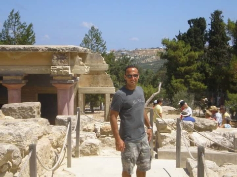 Dennis in front of Greek ruins