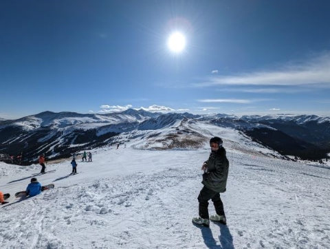 Dennis skiing